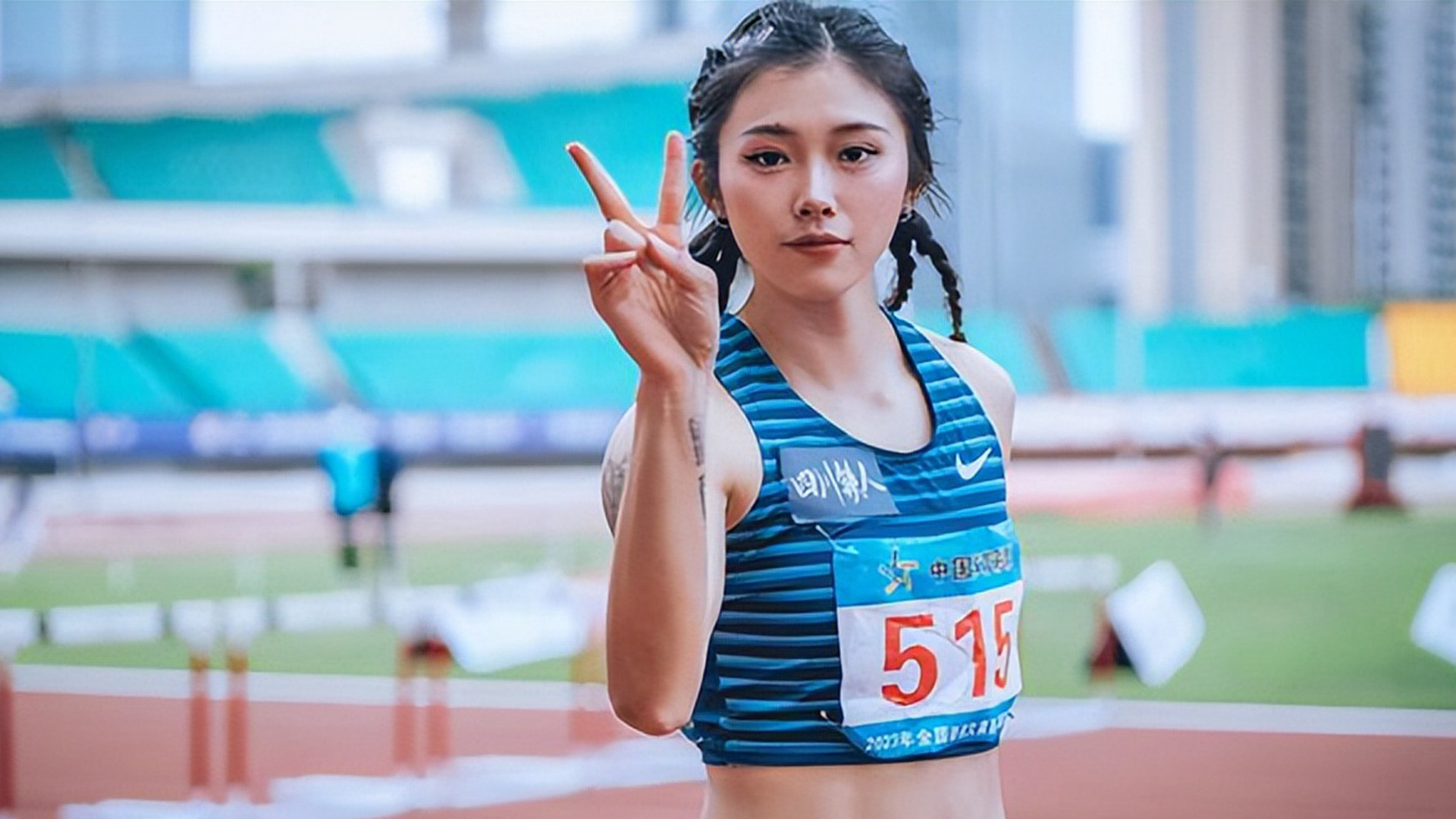 女子100米栏有几个栏架_女子100米栏的栏高为多少_女子100米栏最低是多少