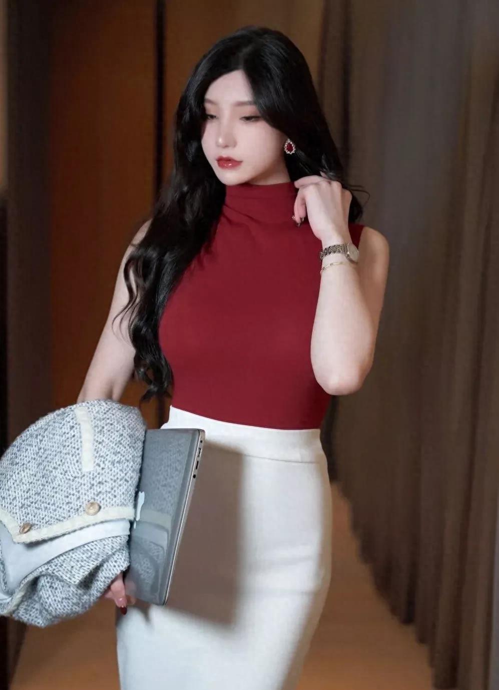 好看身材女生有腹肌小学生_好看身材好_女生什么身材最好看