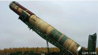 2.数量庞大而又精细的武器系统。,武器系统的定义与特点